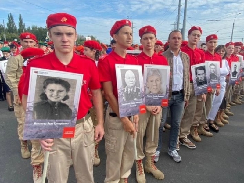 Марш памяти участников Курской битвы.